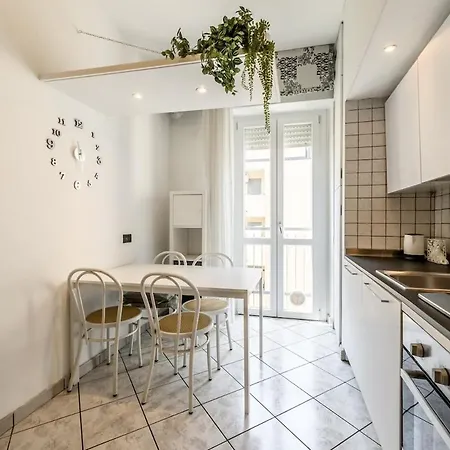 Appartement Casa Gioia 50 Metres From The Metro Wifi Ac